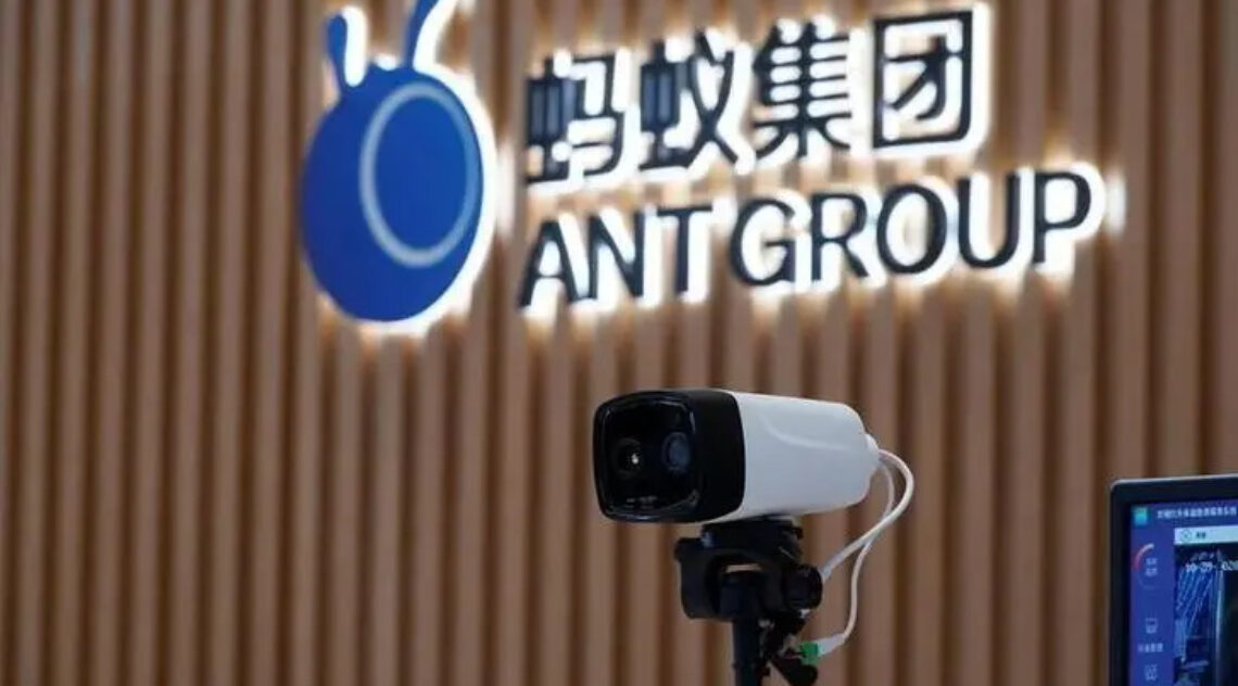 Chinese Tech Giants Pause Stablecoin Plans After Beijing Steps In, FT Reports