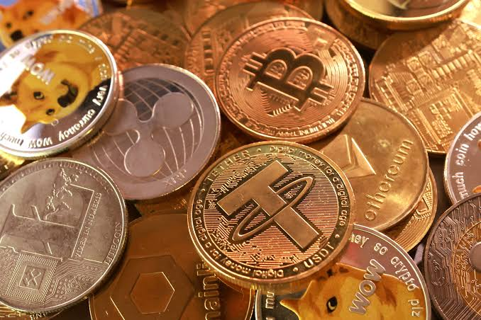India central bank backs crypto ban, tax department warns of evasion risks, documents show